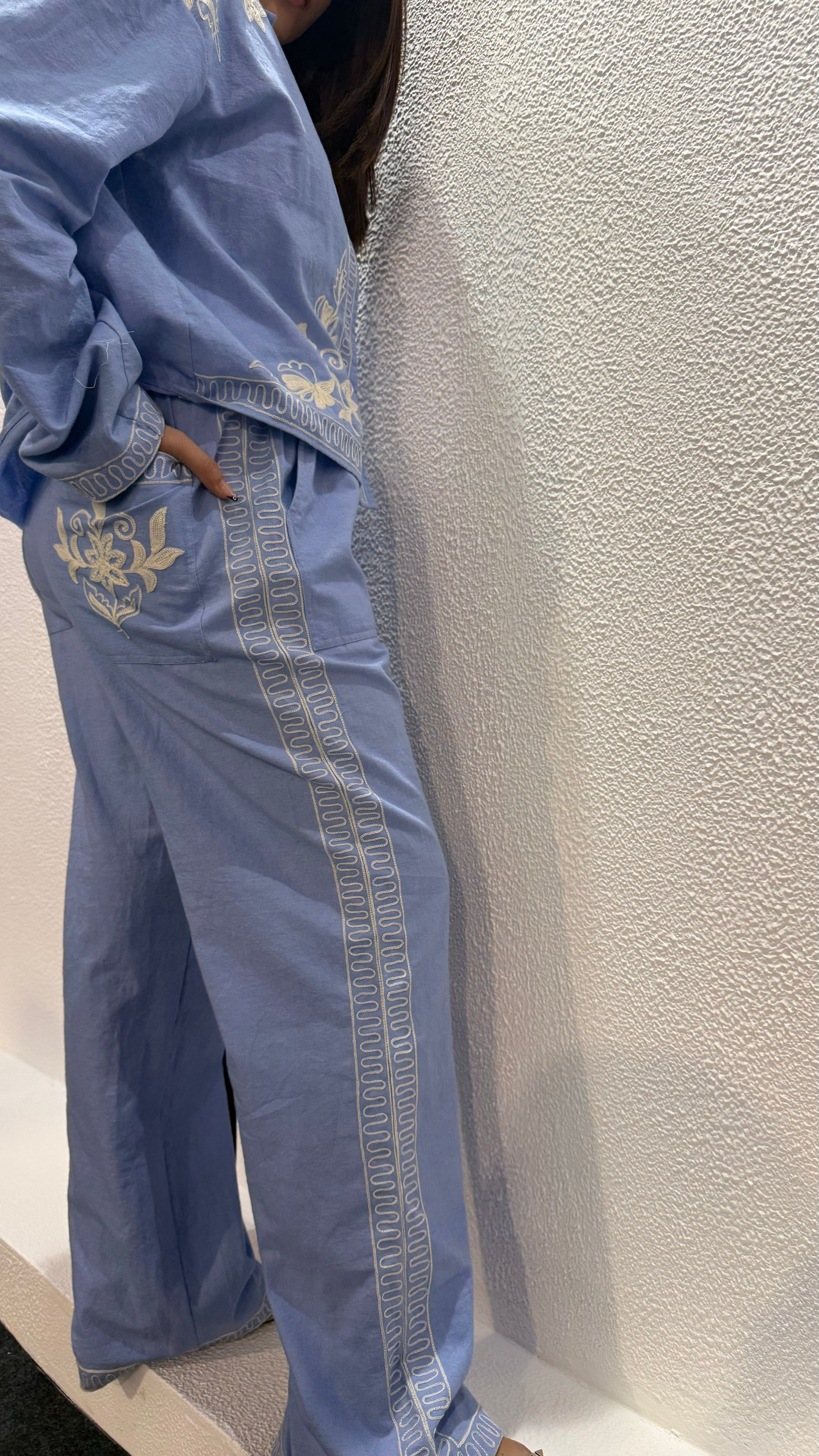 Simran Luthria in Sky Azul